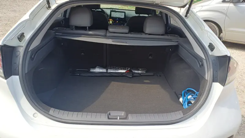 Hyundai Ioniq