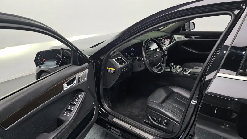 Genesis G80