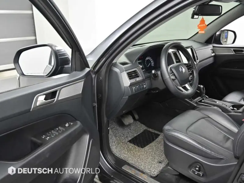 SsangYong Rexton Sports