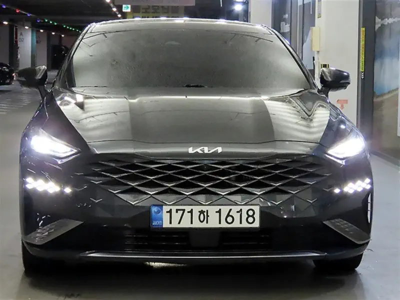 Kia K8