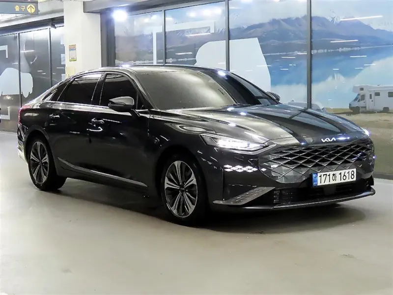 Kia K8