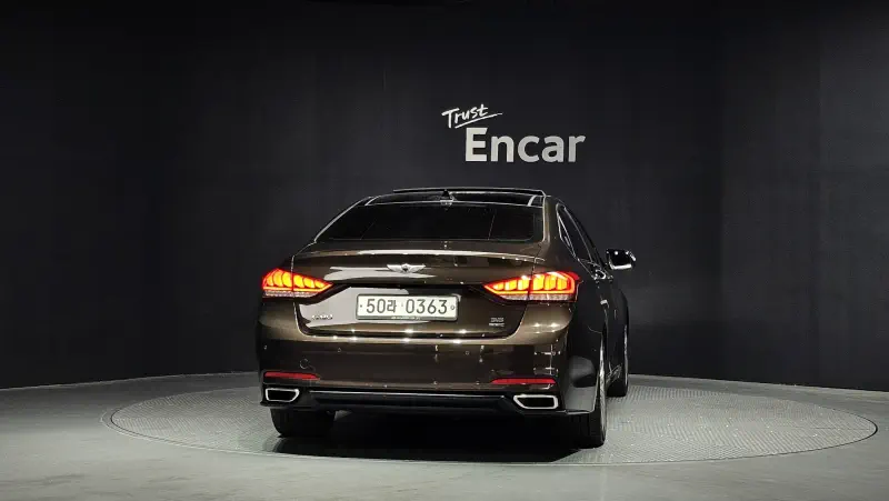 Hyundai Genesis