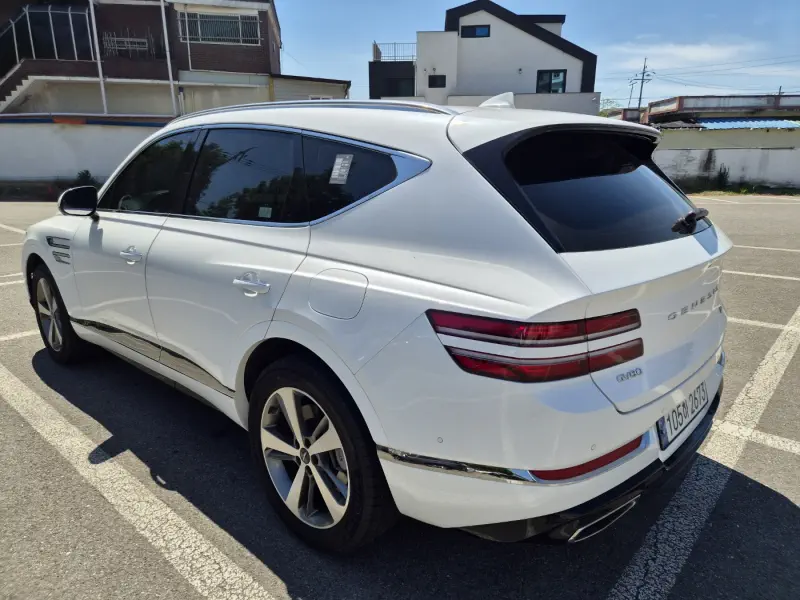 Genesis GV80