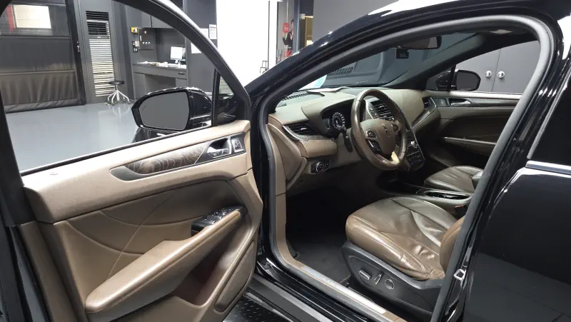 Lincoln MKC