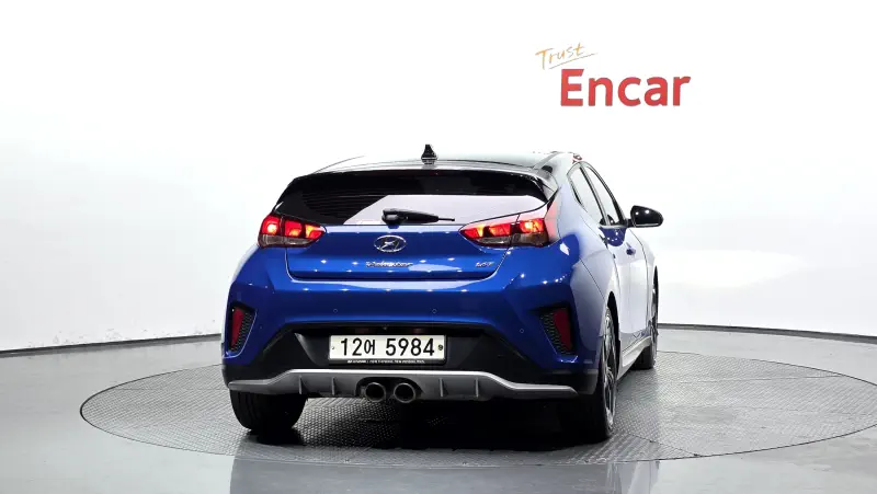 Hyundai Veloster