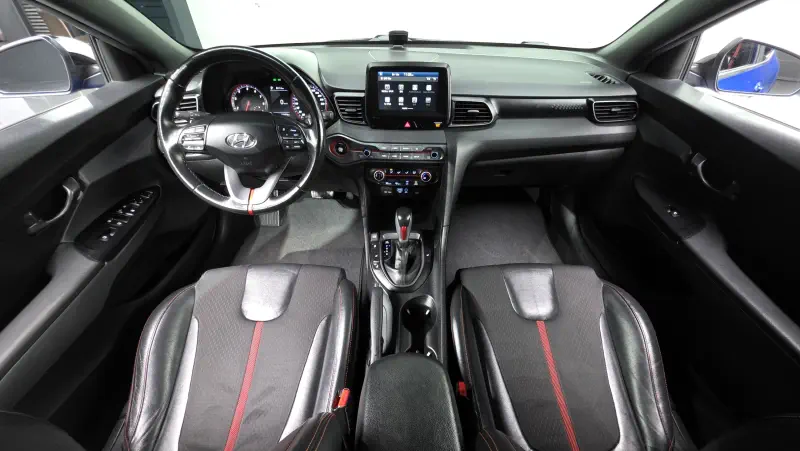 Hyundai Veloster