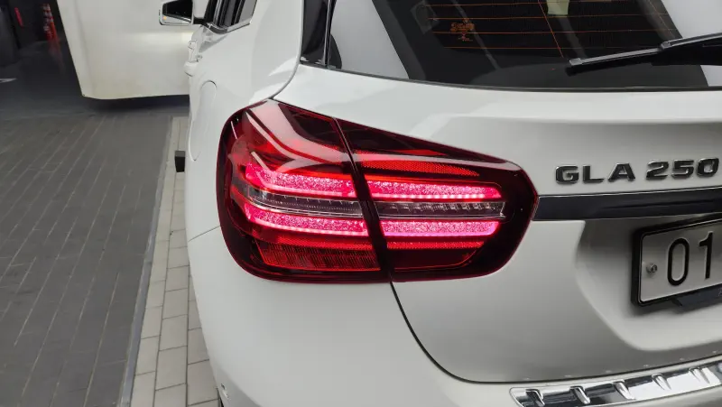 Mercedes-Benz GLA-Class