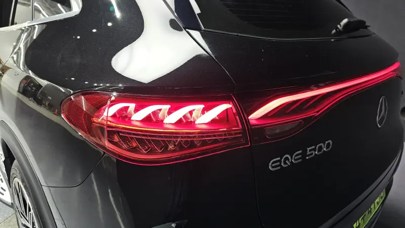 Mercedes-Benz EQE