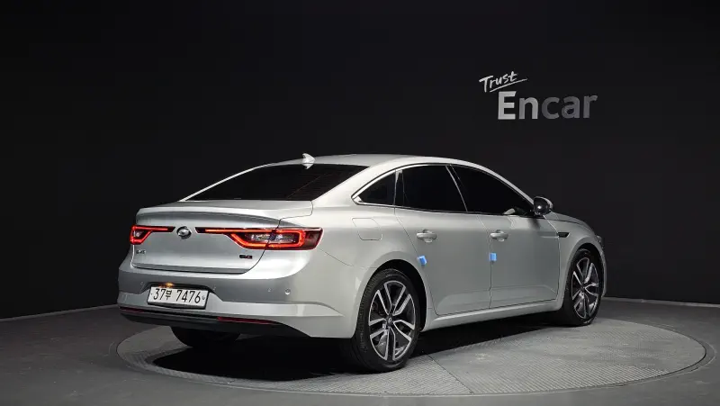 Renault Samsung SM6