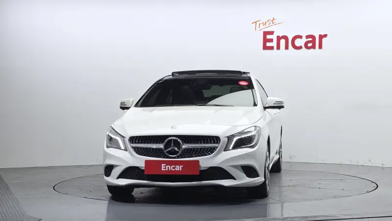 Mercedes-Benz CLA-Class