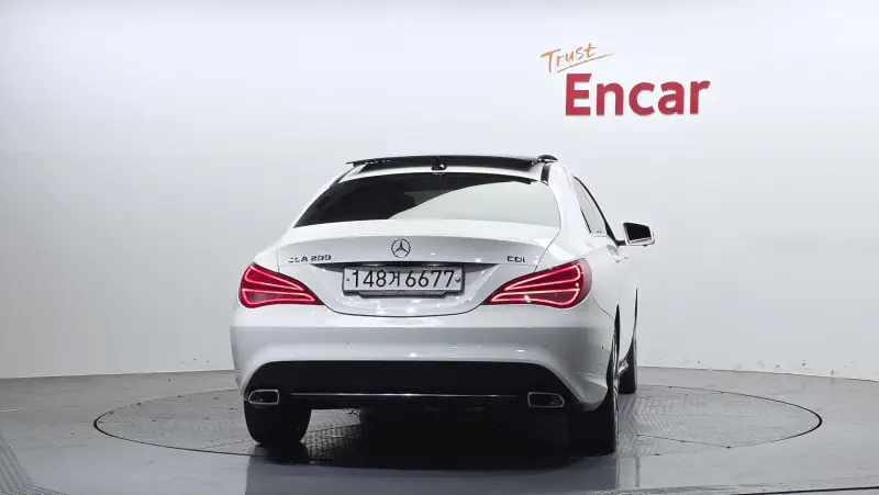 Mercedes-Benz CLA-Class