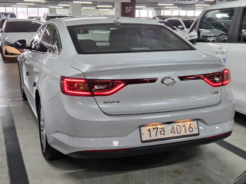 Renault Samsung SM6