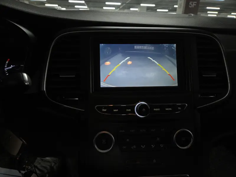Renault Samsung SM6