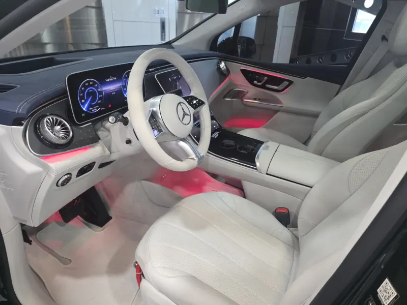 Mercedes-Benz EQE