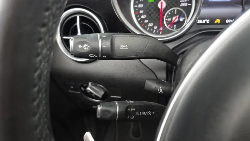 Mercedes-Benz SLC-Class