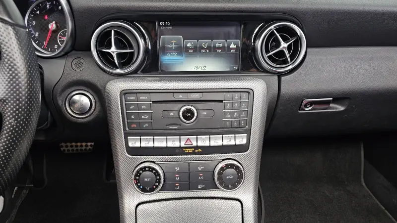 Mercedes-Benz SLC-Class