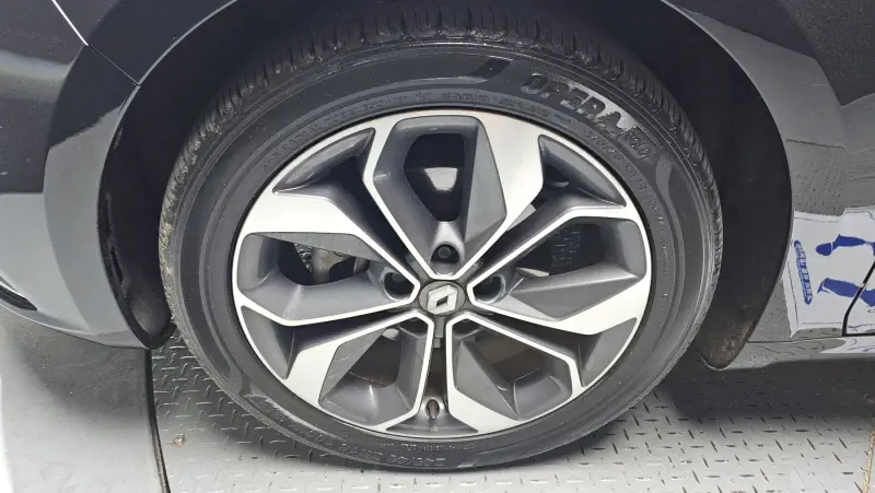 Renault Samsung SM6