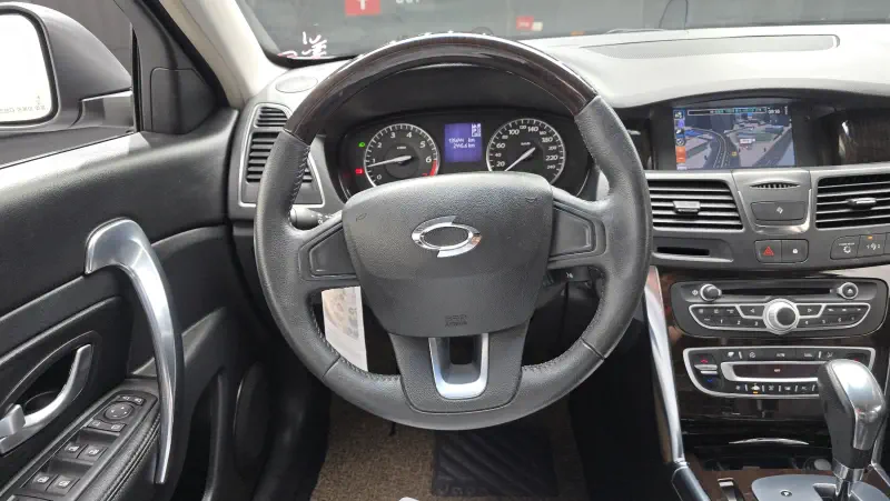Renault Samsung SM5