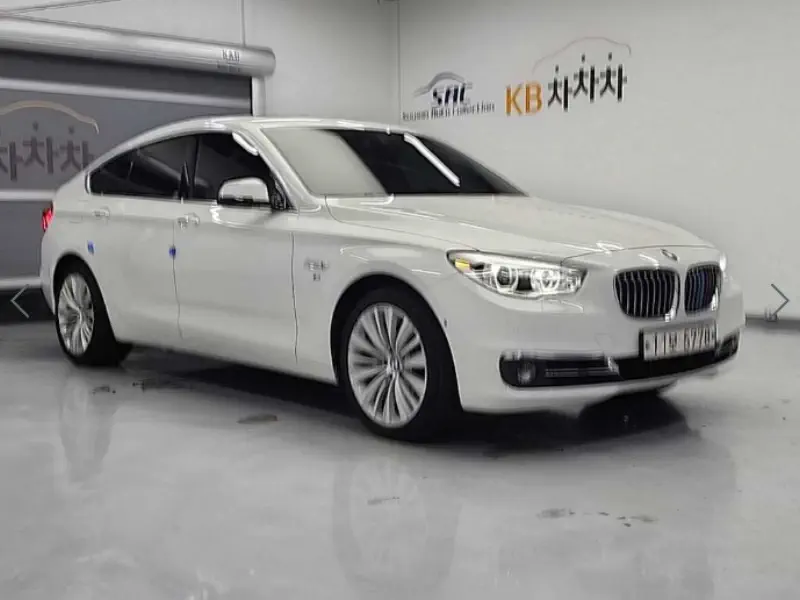 BMW 5-Series Gran Turismo