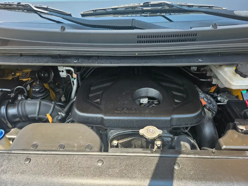 Hyundai Grand Starex