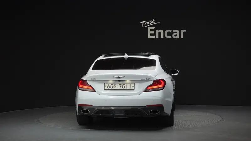 Genesis G70