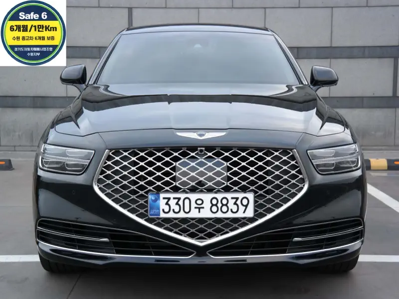 Genesis G90
