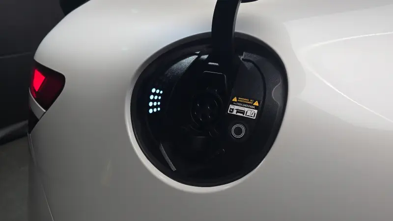 Genesis GV60