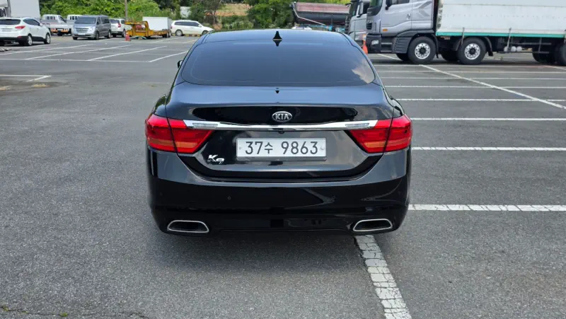 Kia K9