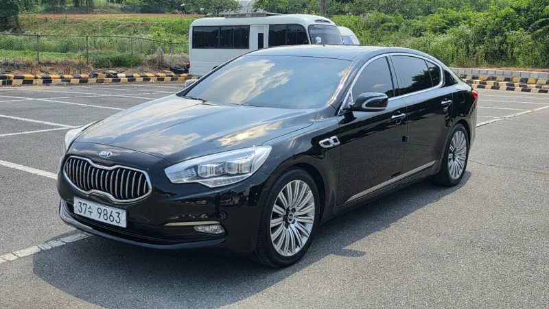 Kia K9