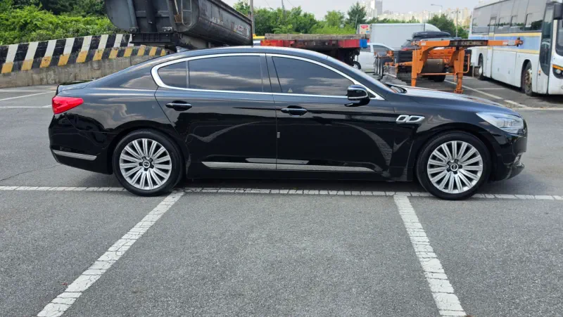 Kia K9