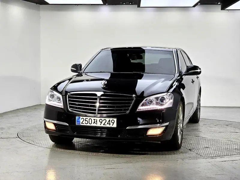 SsangYong Chairman W