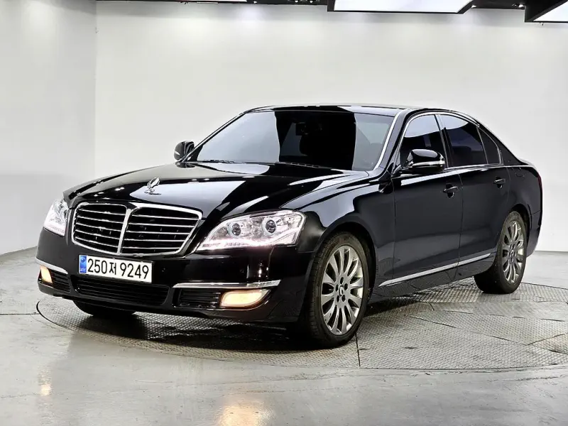 SsangYong Chairman W