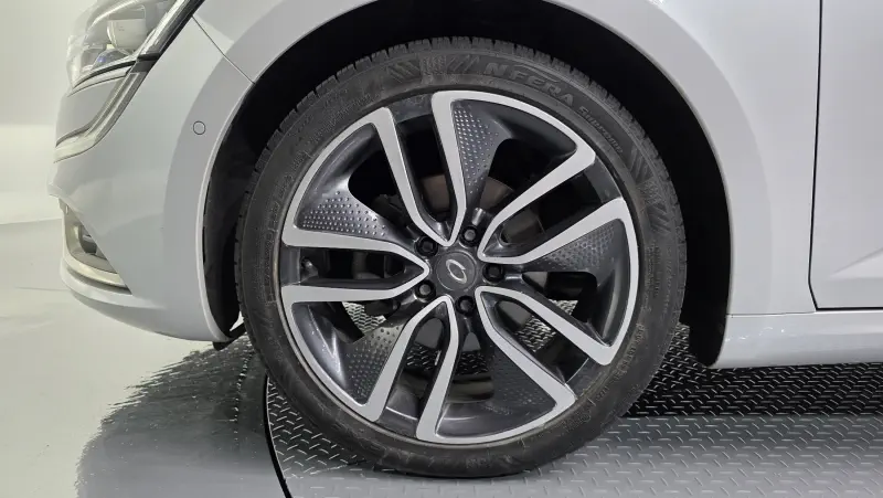 Renault Samsung SM6