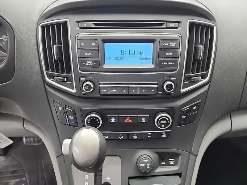 Hyundai Grand Starex
