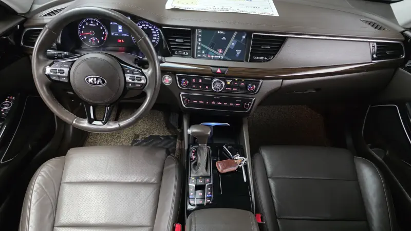 Kia K7