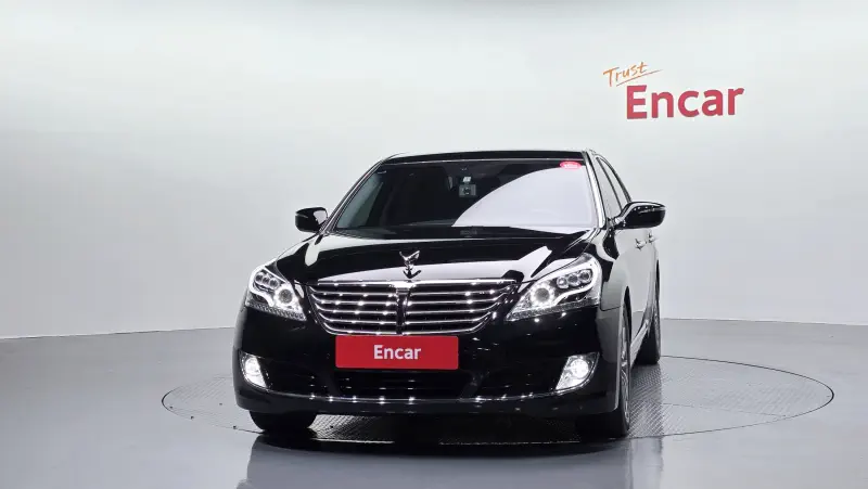 Hyundai Equus
