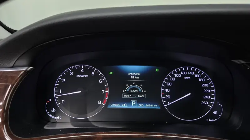 Hyundai Equus