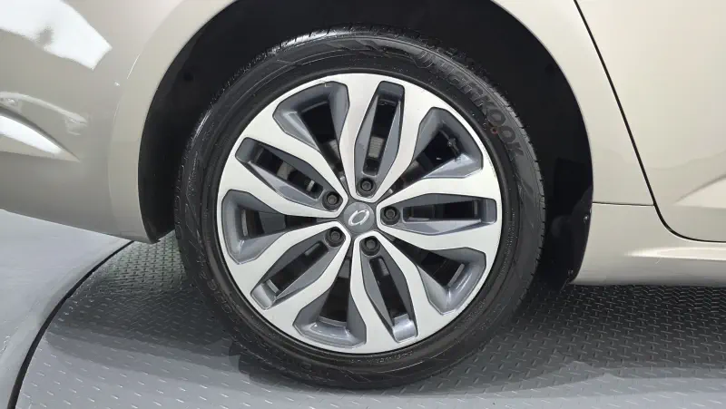 Renault Samsung SM6