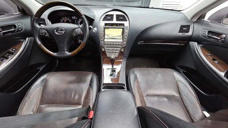 Lexus ES350