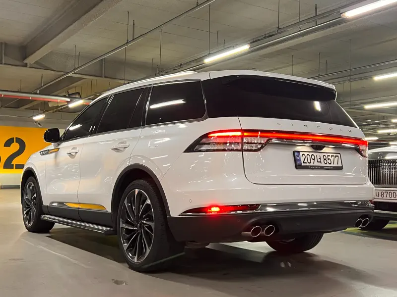 Lincoln Aviator