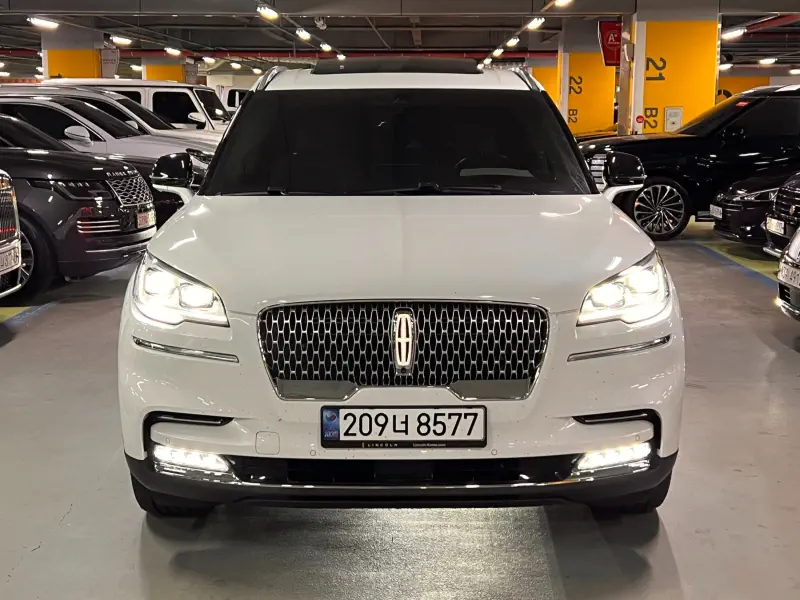 Lincoln Aviator