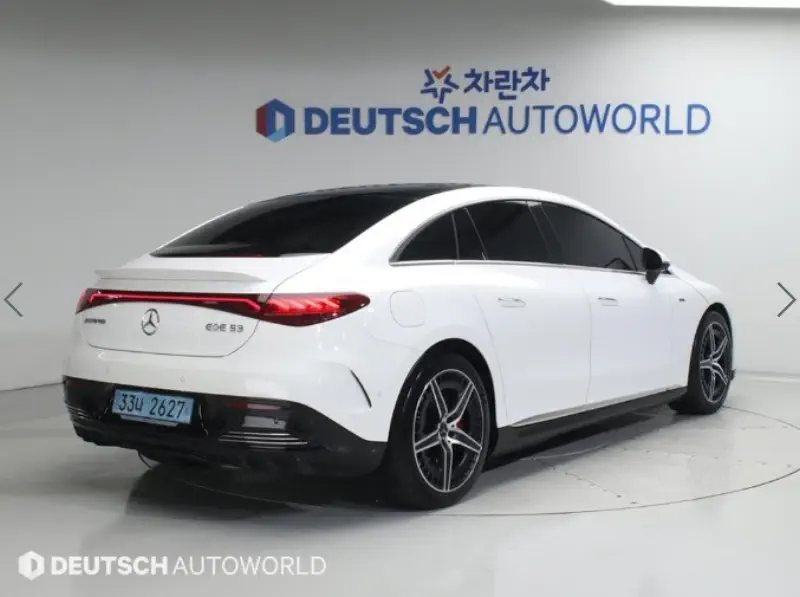 Mercedes-Benz EQE