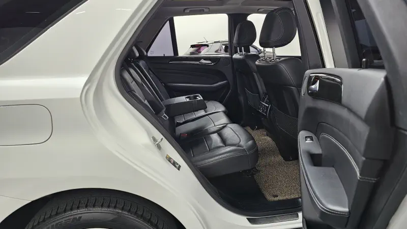 Mercedes-Benz M-class
