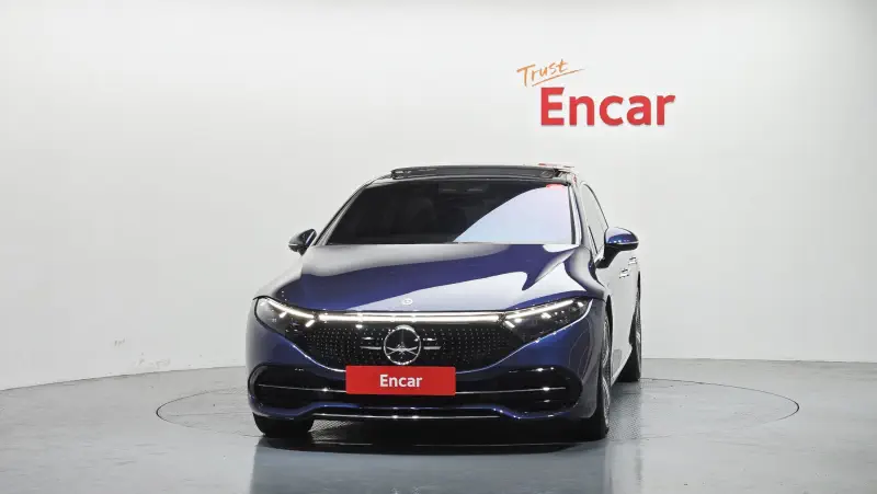 Mercedes-Benz EQS