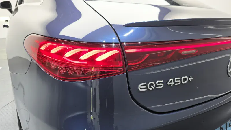 Mercedes-Benz EQS