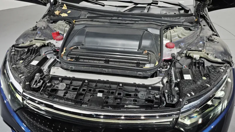 Mercedes-Benz EQS
