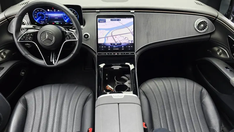 Mercedes-Benz EQS