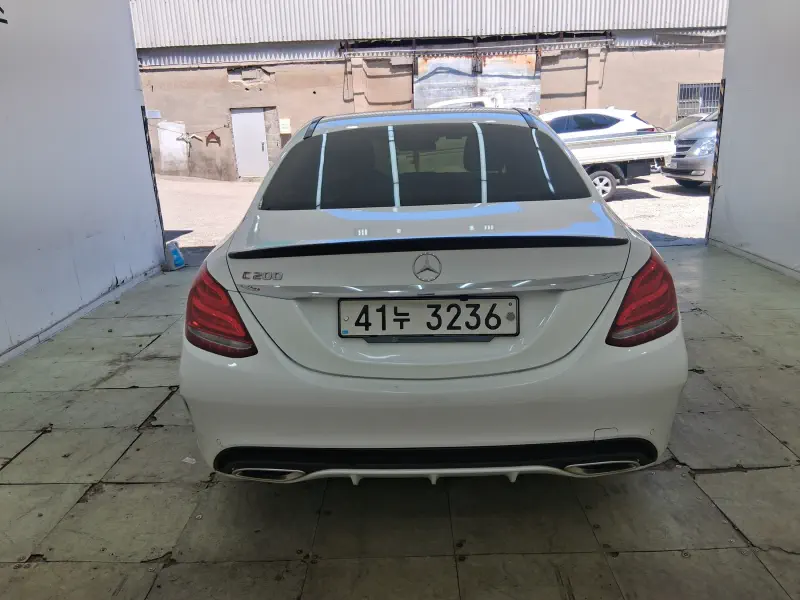Mercedes-Benz C-Class