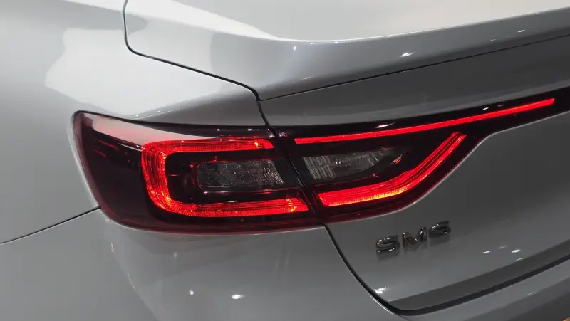 Renault Samsung SM6