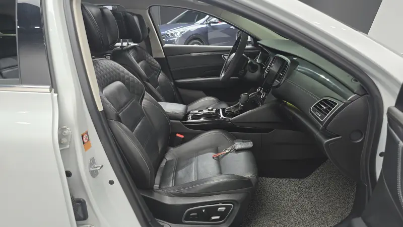 Renault Samsung SM6